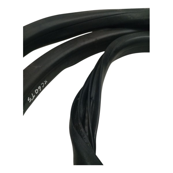 Borracha Vedação Porta Dianteira Direita Volvo Xc60 2012