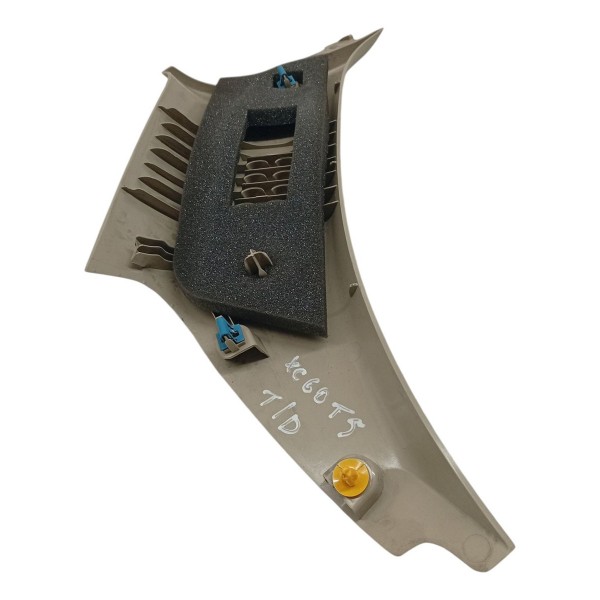 Acabamento Coluna Traseira Direita Volvo Xc60 T5 2012