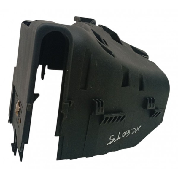 Moldura Caixa Fusivel Volvo Xc60 T5 2012