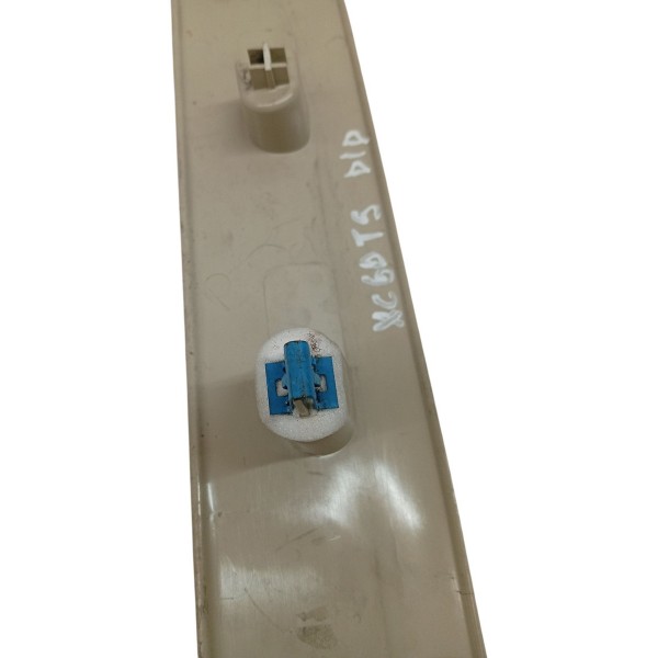 Soleira Porta Traseira Direita Volvo Xc60 T5 2012 Detalhe