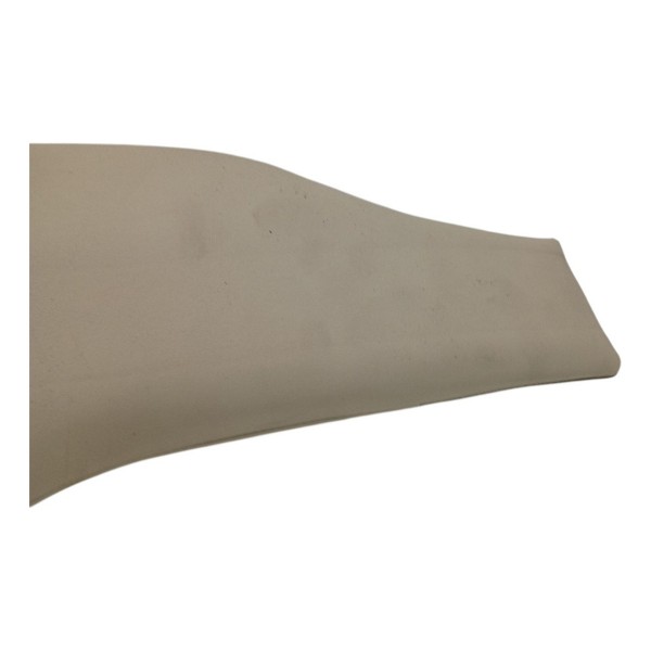 Acabamento Banco Traseiro Direito Volvo Xc60 T5 2012 Detalhe