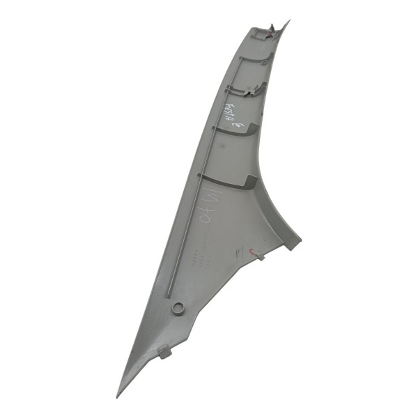 Moldura  Parabrisa Esquerdo Ford Fiesta 2007 Detalhe