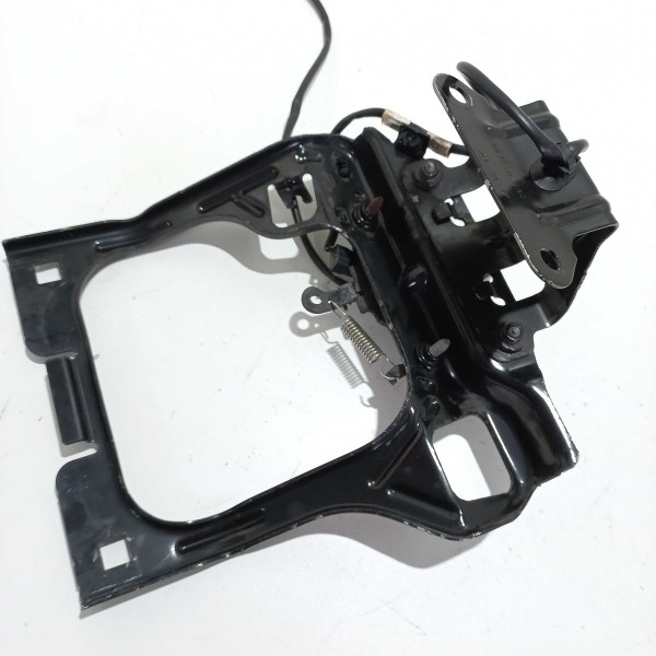 Fechadura Capô Peugeot 2008