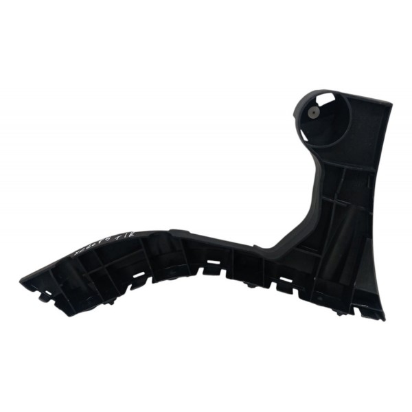 Guia Superior Parachoque Traseiro Esquerdo Volvo Xc60 2012