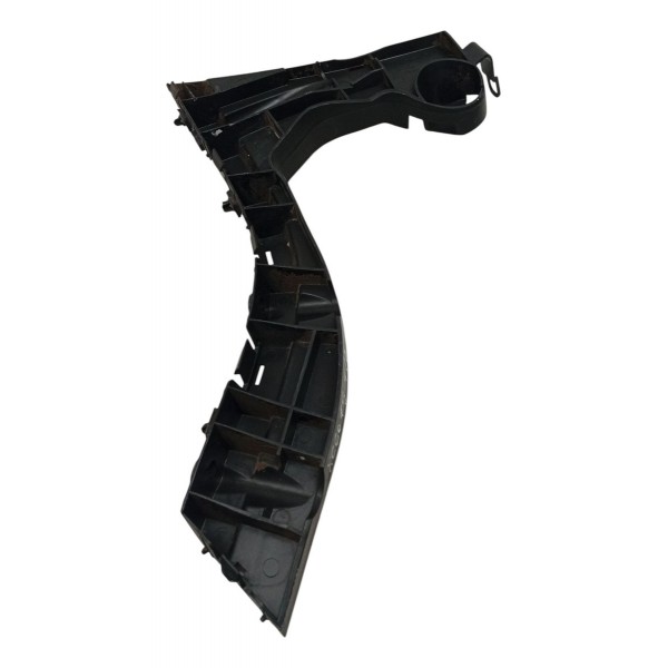 Guia Superior Parachoque Traseiro Direito Volvo Xc60 T5 2012