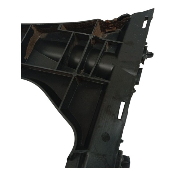 Guia Superior Parachoque Traseiro Direito Volvo Xc60 T5 2012