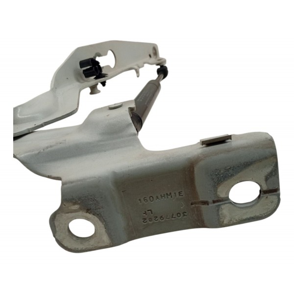 Dobradiça Braço Capô Esquerdo Volvo Xc60 T5 2010 2011 2012