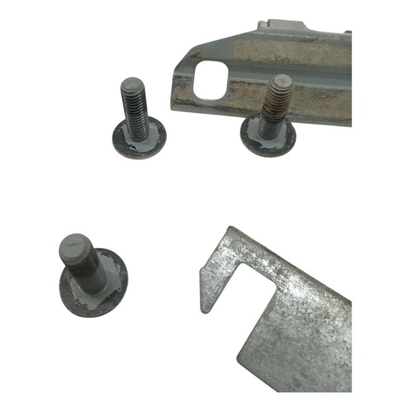 Dobradiça Porta Traseira Direita Volvo Xc60 T5 2012