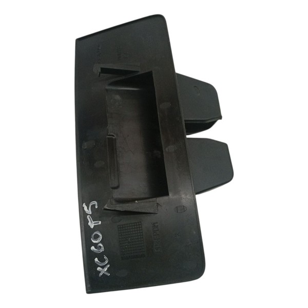 Moldura Fechadura Capo Volvo Xc60 T5 2012