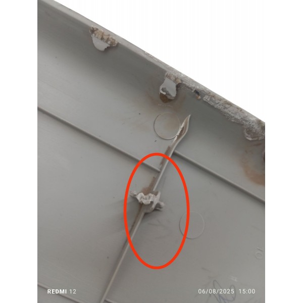 Moldura Traseira Teto Volkswagen Gol G3 2001 Detalhe