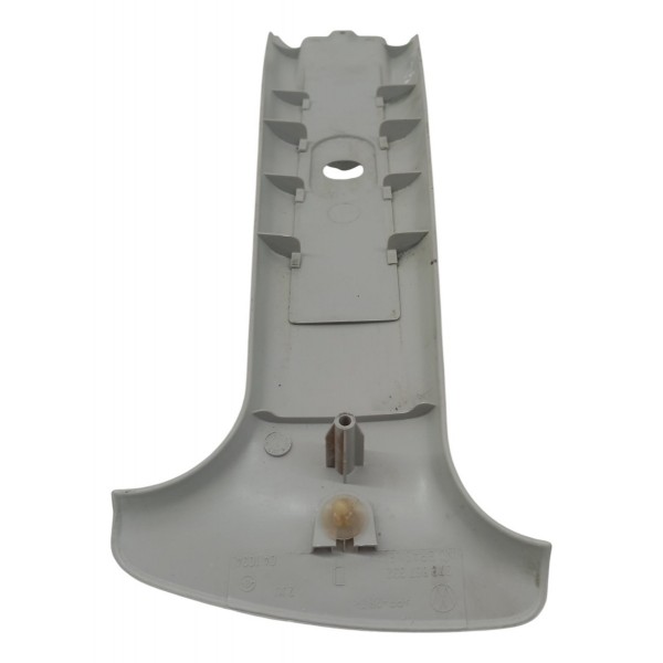 Moldura Central Direito Volkswagen Gol G3 2002 2003 Detalhe