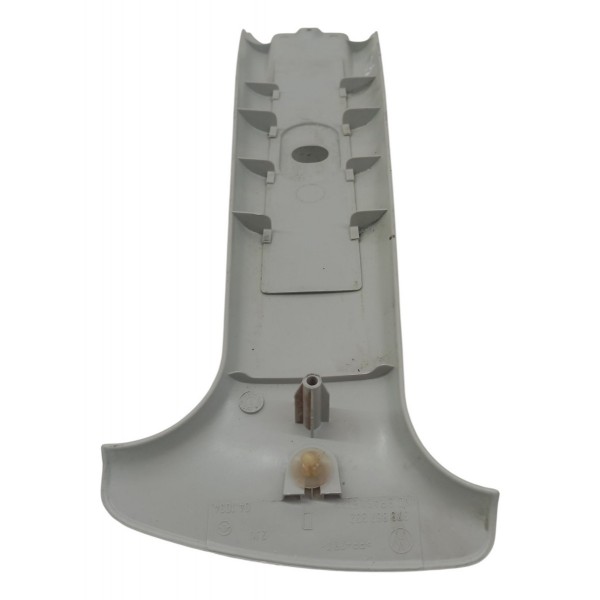 Moldura Central Direito Volkswagen Gol G3 2002 2003 Detalhe