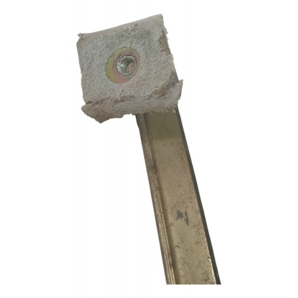 Guia Canaleta Vidro Traseiro Direito Ford Fiesta 1.6 2007