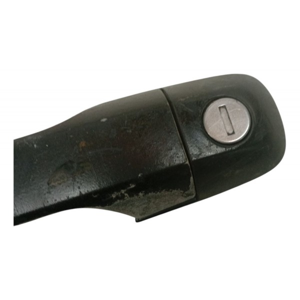 Maçaneta Externa Dianteira Direita Ford Fiesta 2007