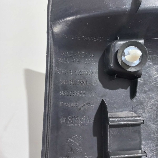 Soleira Acabamento Porta Malas Peugeot 2008