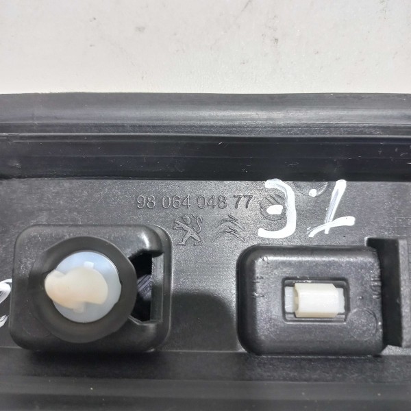 Friso Teto Traseiro Esquerdo Peugeot 2008