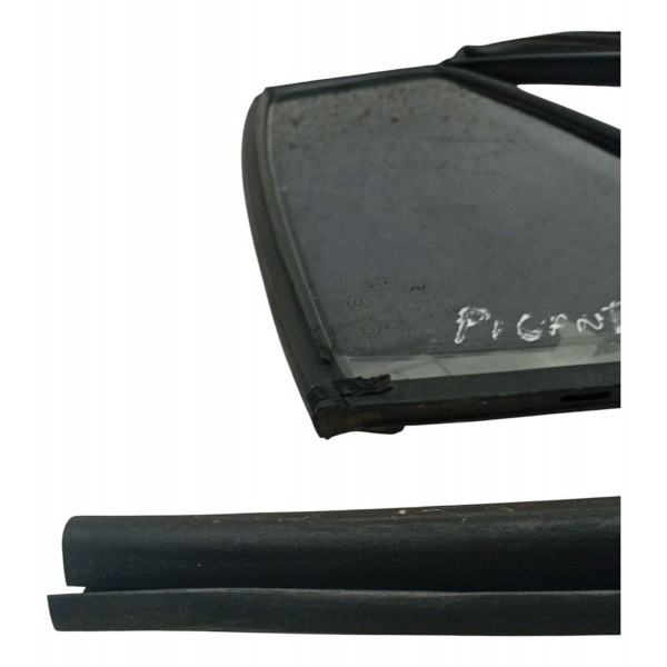 Vidro Fixo Traseiro Direito Kia Picanto 2009 Detalhe