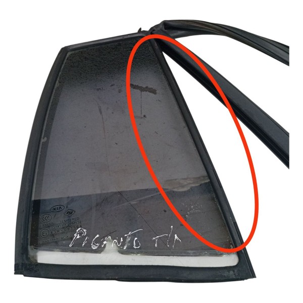 Vidro Fixo Traseiro Direito Kia Picanto 2009 Detalhe