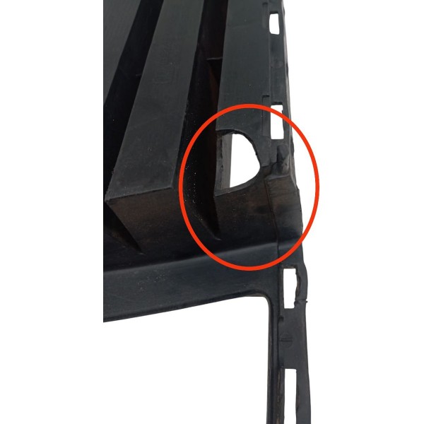 Grade Farol Milha Esquerdo Chevrolet Astra 2006 Detalhe