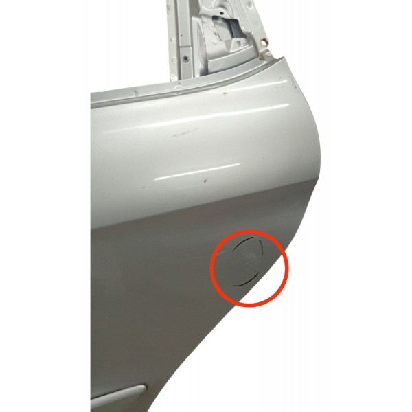 Porta Traseira Esquerda Chery Cielo 2012 Detalhe