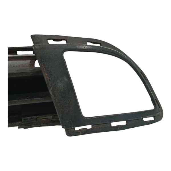 Moldura Grade Farol Milha Direito Chevrolet Astra Sedan 2006