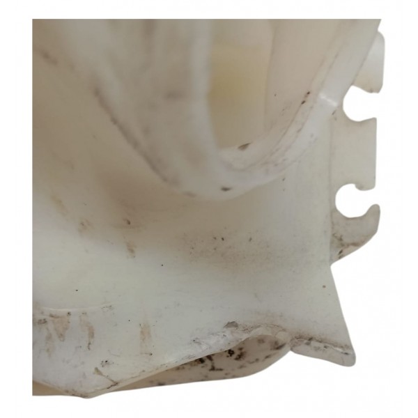 Reservatorio Água Parabrisa Citroen C3 2004 2012 Detalhe