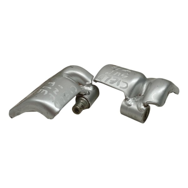 Dobradiça Porta Traseira Esquerda Chery Cielo Sedan 1.6 2012