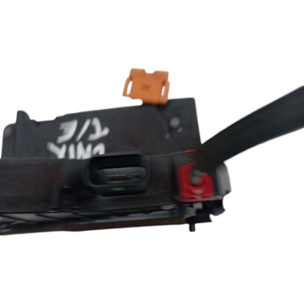 Fechadura Porta Traseira Esquerda Chevrolet Onix 2012