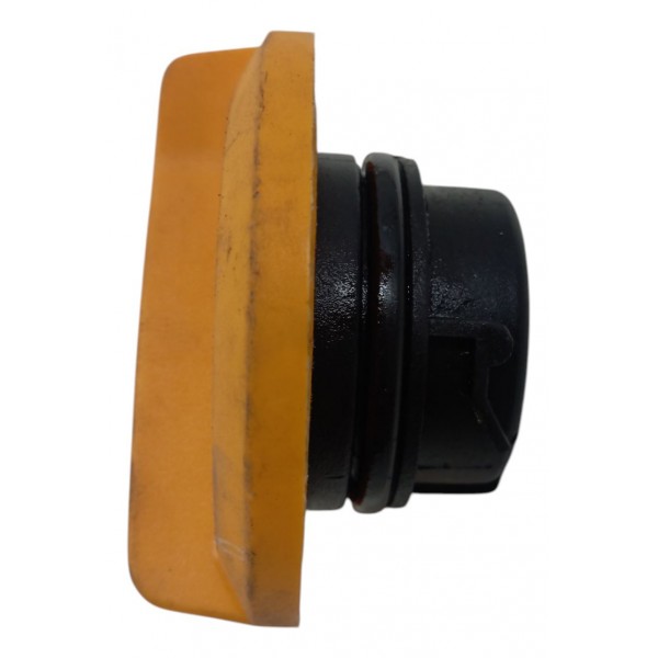 Tampa Oleo Motor Chevrolet Corsa 2001