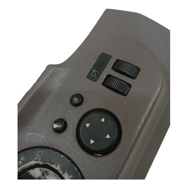 Comando Regulagem Luz Retrovisor Chery Cielo 2012 Detalhe