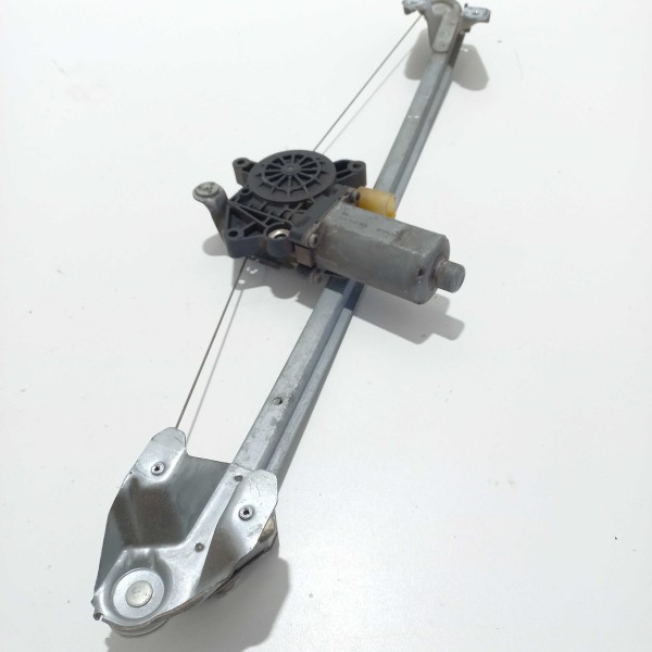 Máquina Vidro Traseira Esquerda Chevrolet Zafira 2013