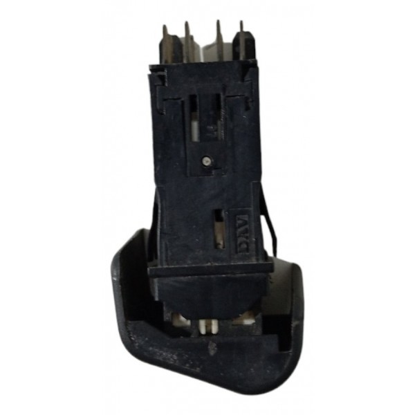 Botão Pisca Alerta Citroën Xsara Picasso Zx 1994 95 96 97 98