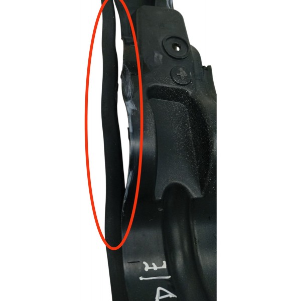 Acabamento Dianteiro Esquerdo Citroen C4 Lounge 2015 Detalhe