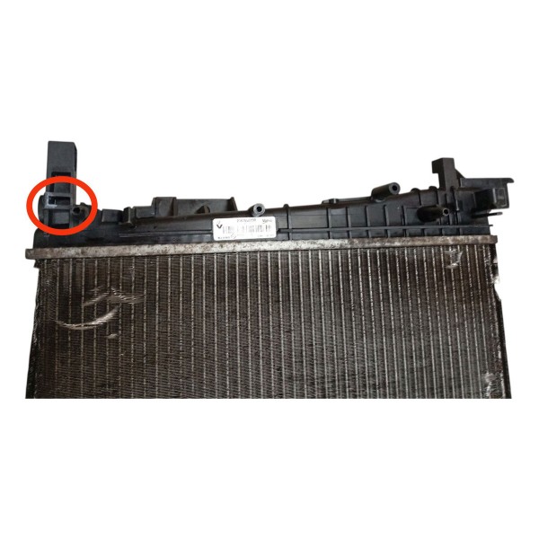 Radiador Água Renault Sandero Logan 1.0 2017 Detalhe