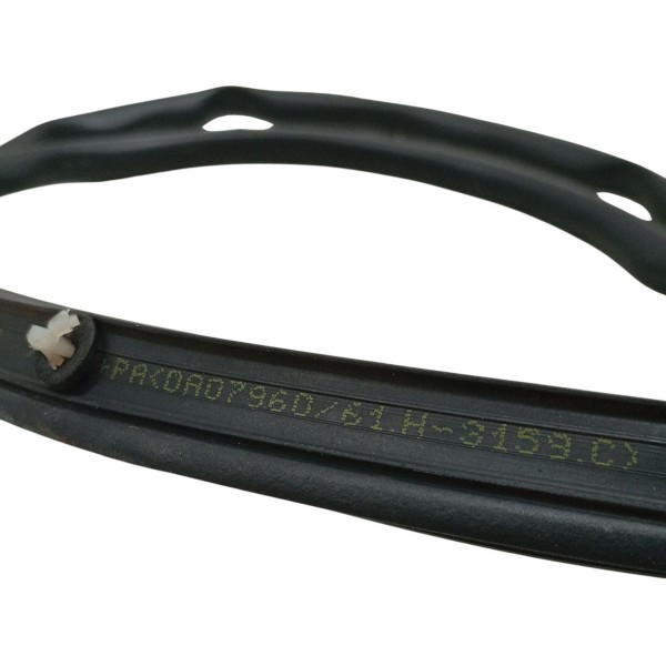 Borracha Superior Lateral Direita Ford Novo Ka 2014