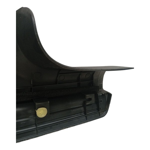 Acabamento Soleira Traseira Esquerda Mitsubishi Airtrek 2007