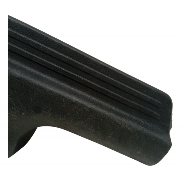 Acabamento Soleira Traseira Esquerda Mitsubishi Airtrek 2007