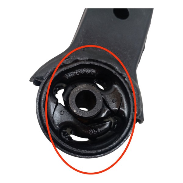 Bandeja Suspensão Direita Chery Cielo 1.6 2012 Detalhe