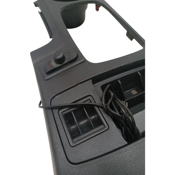 Moldura Console Central Mitsubishi Airtrek 2007