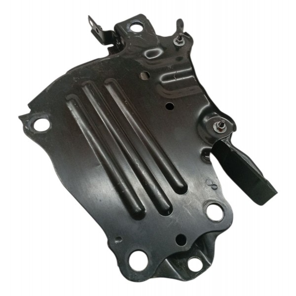 Suporte Eixo Traseiro Direito Corolla Cross 2.0 Xre 2022