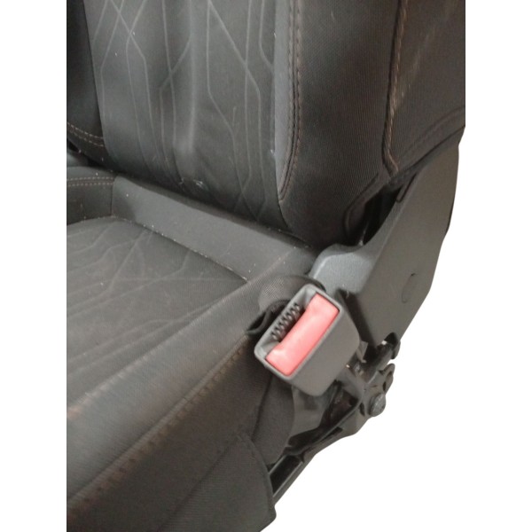 Jogo Banco Tecido Chevrolet Tracker 2017 2018 2019