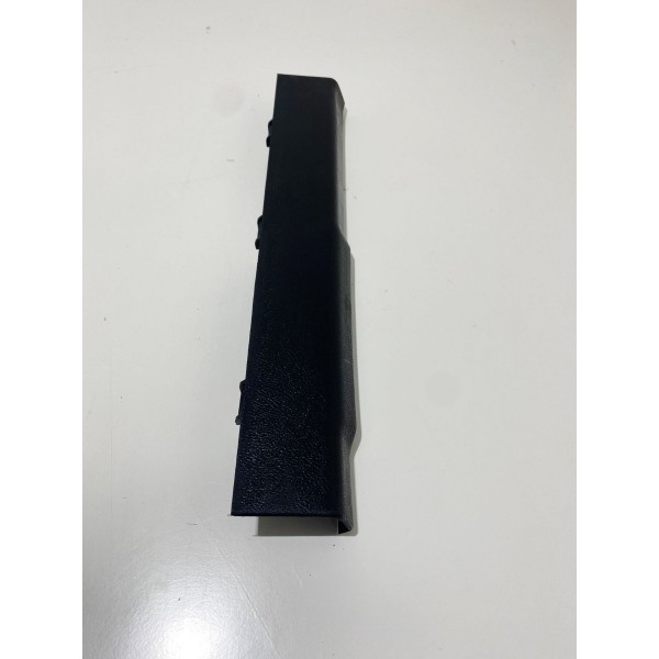 Acabamento Moldura Soleira Dianteira Esquerdo Ford Ka 2015