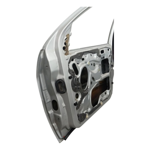 Porta Dianteira Direita Ford Focus Sedan 2.0 4p 2002 Detalhe