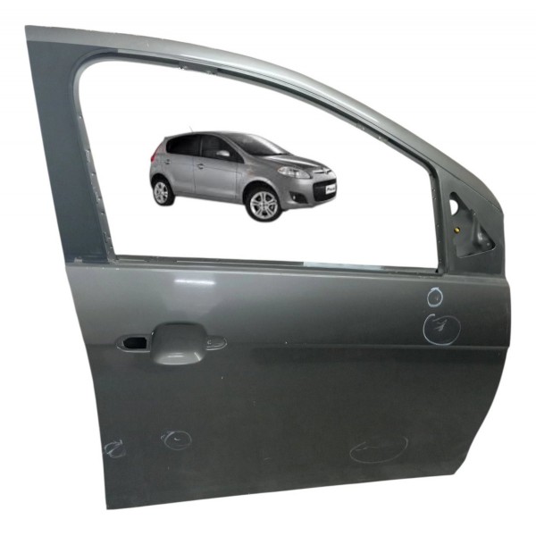 Porta Dianteira Direita Fiat Palio 4p 1.6 2014 2015 Detalhe