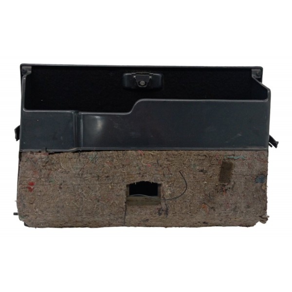 Porta Luvas Volkswagen Santana 1993 1994 1995 1997 Detalhes