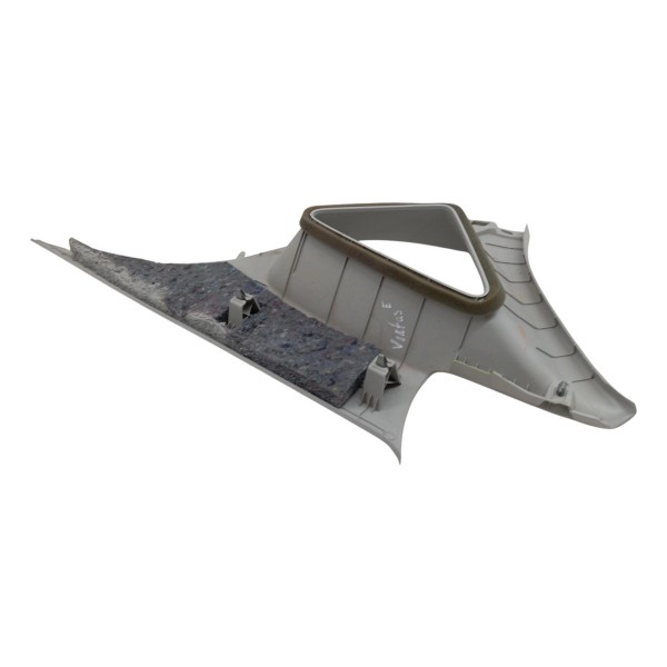 Moldura Coluna Traseira Esquerda Volkswagen Virtus 2019