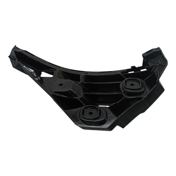 Guia Parachoque Traseiro Direita Volkswagen Virtus 2019