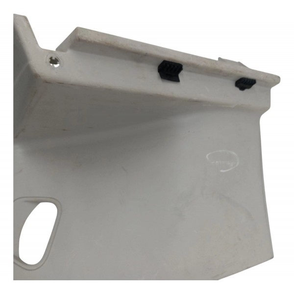 Moldura Bagagito Traseiro Esquerdo Fiat Uno Way 2011 Detalhe