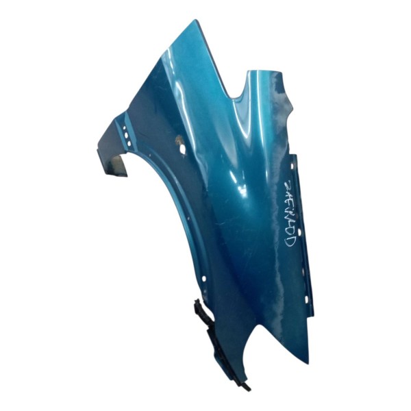 Paralama Dianteira Direita Chevrolet Zafira 2003 Detalhe