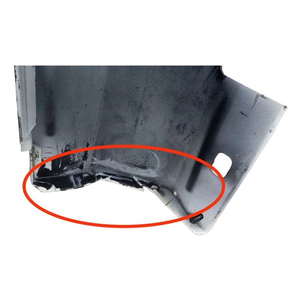 Spoiler Lateral  Esquerdo Mercedes C180 2010 2011 Detalhe